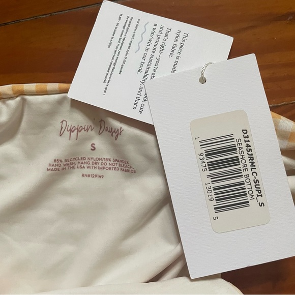 Dippin Daisys yellow gingham bikini Elise top XS and Seashore bottoms S NWT - Picture 7 of 9